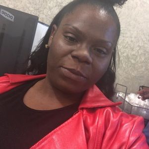 Meet your Posher, Stacey